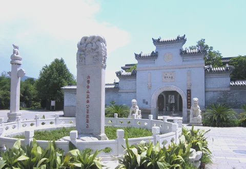 <a href=http://www.xinshouning.cn/ target=_blank class=infotextkey><a href=http://www.xinshouning.cn/wap/ target=_blank class=infotextkey>九公山墓地</a></a><a href=http://www.xinshouning.cn/price/ target=_blank class=infotextkey><a href=http://www.xinshouning.cn/wap/price/ target=_blank class=infotextkey>墓型</a></a>,<a href=http://www.xinshouning.cn/ target=_blank class=infotextkey><a href=http://www.xinshouning.cn/wap/ target=_blank class=infotextkey>九公山墓地</a></a>价格,<a href=http://www.xinshouning.cn/ target=_blank class=infotextkey><a href=http://www.xinshouning.cn/wap/ target=_blank class=infotextkey>九公山公墓</a></a>环境,<a href=http://www.xinshouning.cn/ target=_blank class=infotextkey><a href=http://www.xinshouning.cn/wap/ target=_blank class=infotextkey>九公山公墓</a></a>,<a href=http://www.xinshouning.cn/ target=_blank class=infotextkey><a href=http://www.xinshouning.cn/wap/ target=_blank class=infotextkey>北京墓地</a></a>
