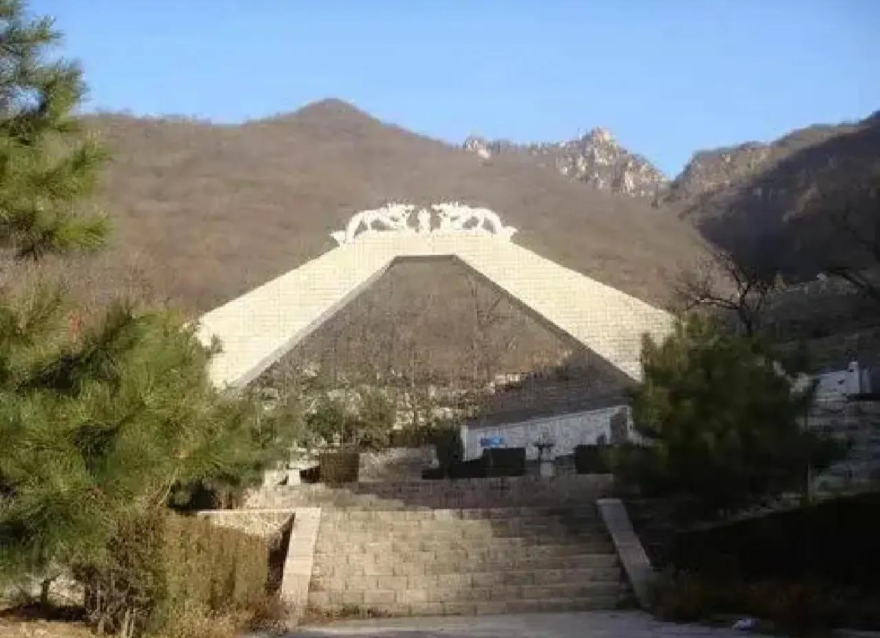 北京公墓收费标准的考量要素