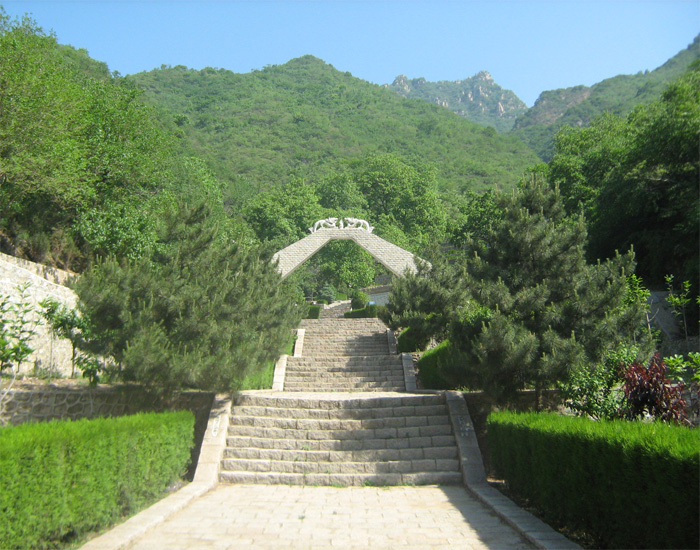<a href=http://www.xinshouning.cn/ target=_blank class=infotextkey><a href=http://m.xinshouning.cn/ target=_blank class=infotextkey>九公山公墓</a></a>,公墓<a href=http://www.xinshouning.cn/price/ target=_blank class=infotextkey><a href=http://m.xinshouning.cn/price/ target=_blank class=infotextkey>墓型</a></a>,<a href=http://www.xinshouning.cn/ target=_blank class=infotextkey><a href=http://m.xinshouning.cn/ target=_blank class=infotextkey>九公山公墓</a></a>价格,<a href=http://www.xinshouning.cn/ target=_blank class=infotextkey><a href=http://m.xinshouning.cn/ target=_blank class=infotextkey>九公山长城纪念林</a></a>,<a href=http://www.xinshouning.cn/ target=_blank class=infotextkey><a href=http://m.xinshouning.cn/ target=_blank class=infotextkey>北京公墓</a></a>咨询