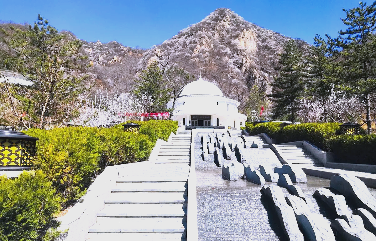 墓穴,九公山墓穴,九公山<a href=http://www.xinshouning.cn/maus/ target=_blank class=infotextkey><a href=http://m.xinshouning.cn/maus/ target=_blank class=infotextkey>名人墓</a></a>,九公山陵园,北京九公山陵园