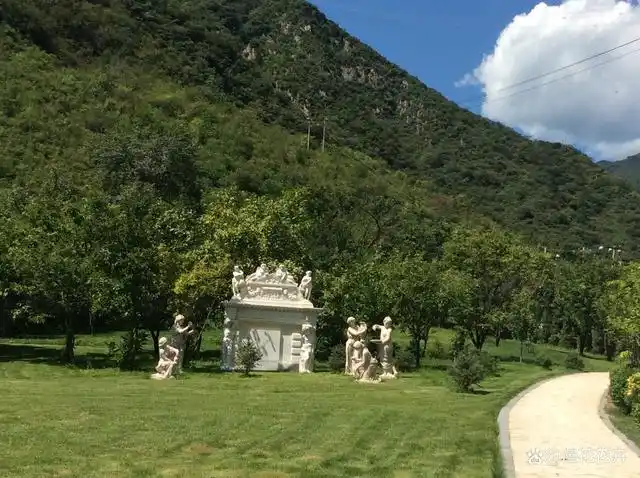 长城精神,生命哲学,生死观,九公山陵园,陵园环境