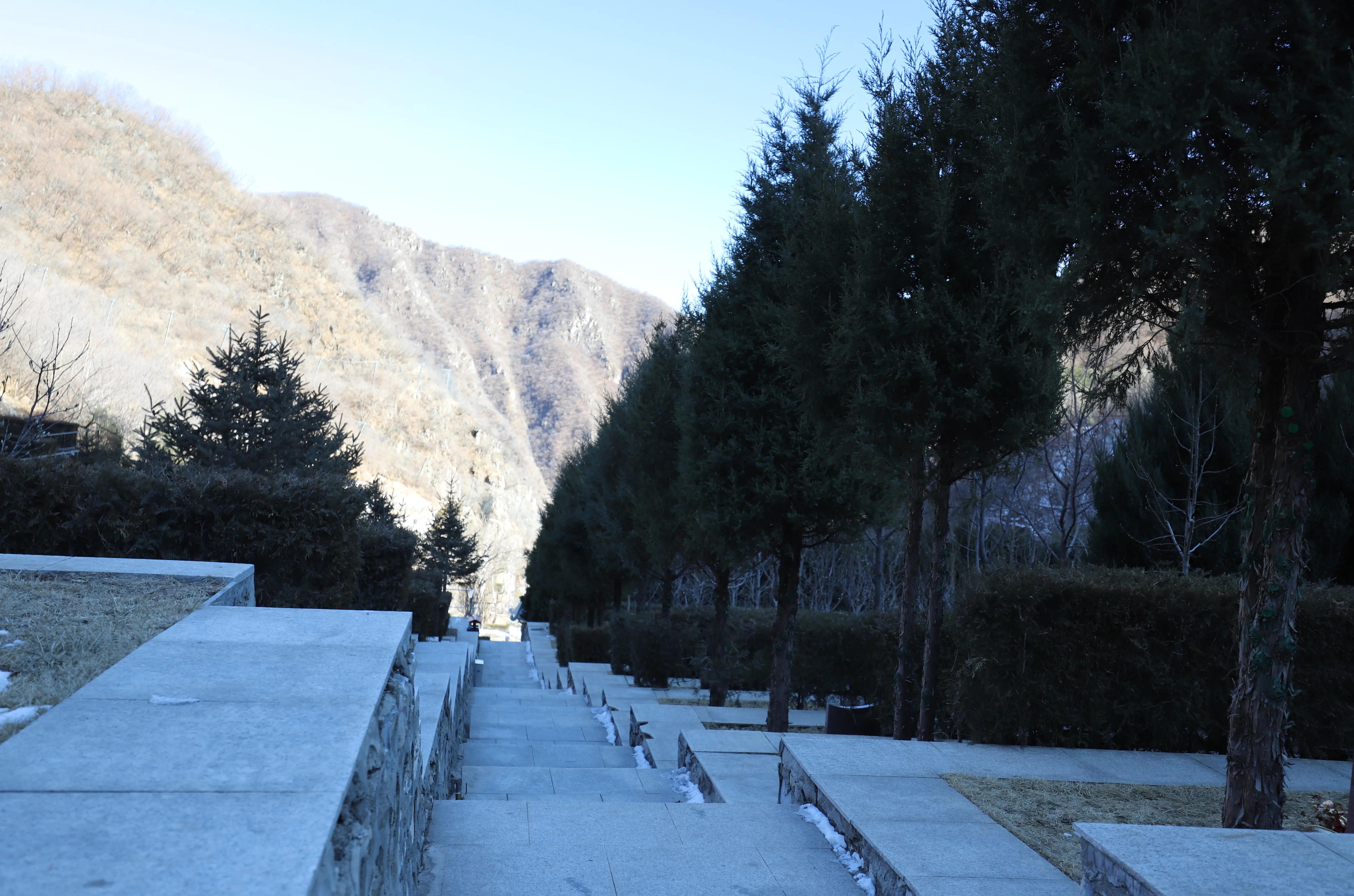 九公山陵园,陵园风水,陵园环境,九公山陵园风水,墓位选择